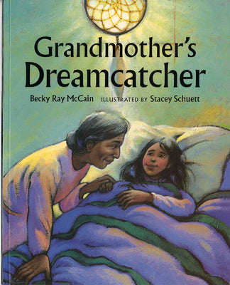 Cover Image for Grandmother's Dreamcatcher -- Becky Ray McCain, Paperback