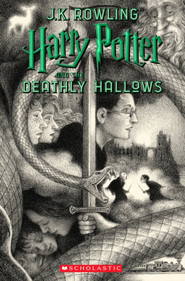 Cover Image for Harry Potter and the Deathly Hallows (Harry Potter, Book 7): Volume 7 -- J. K. Rowling, Paperback